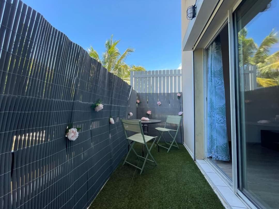 Appartement Cosy En Duplex Avec Jardin Et Cuisine A Trianon Noumea Exterior photo